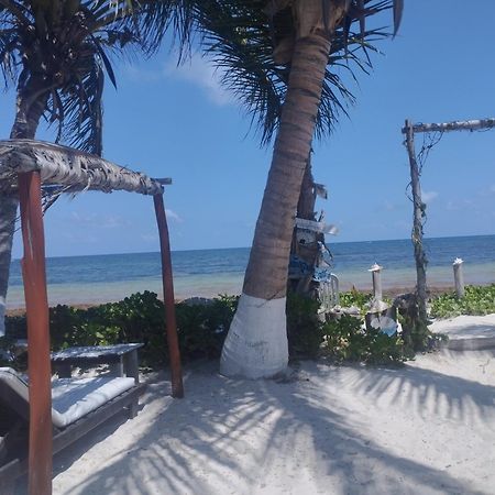 Lunazul Eco-Cabana Frente Al Mar Mahahual Exterior foto