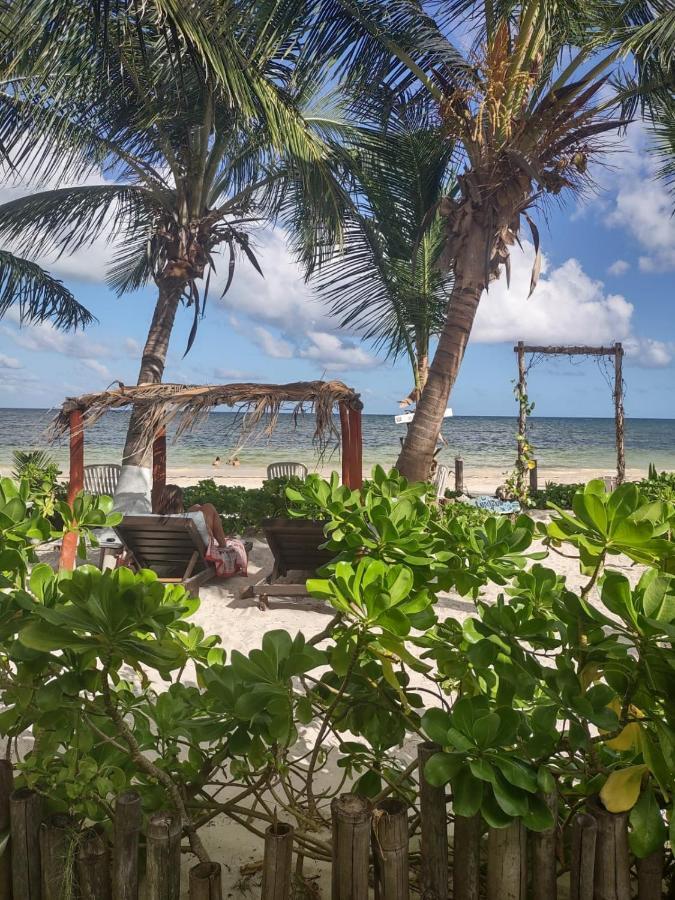 Lunazul Eco-Cabana Frente Al Mar Mahahual Exterior foto