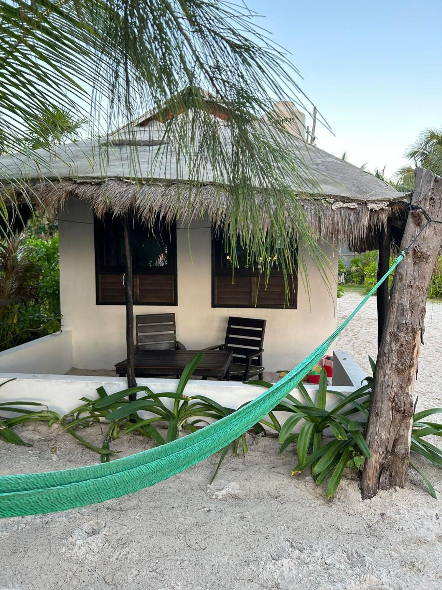 Lunazul Eco-Cabana Frente Al Mar Mahahual Exterior foto